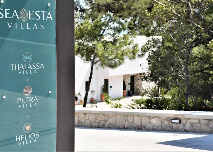 Seaesta Villas