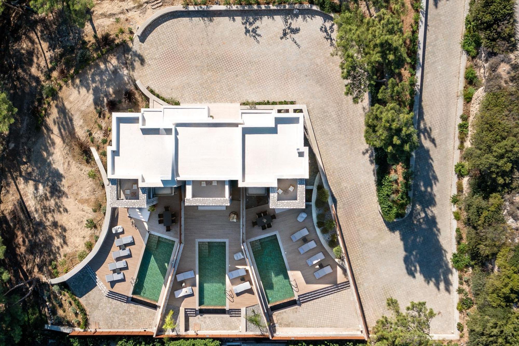 Seaesta Villa *